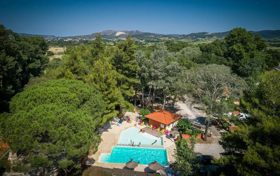 Camping La Tour de France***