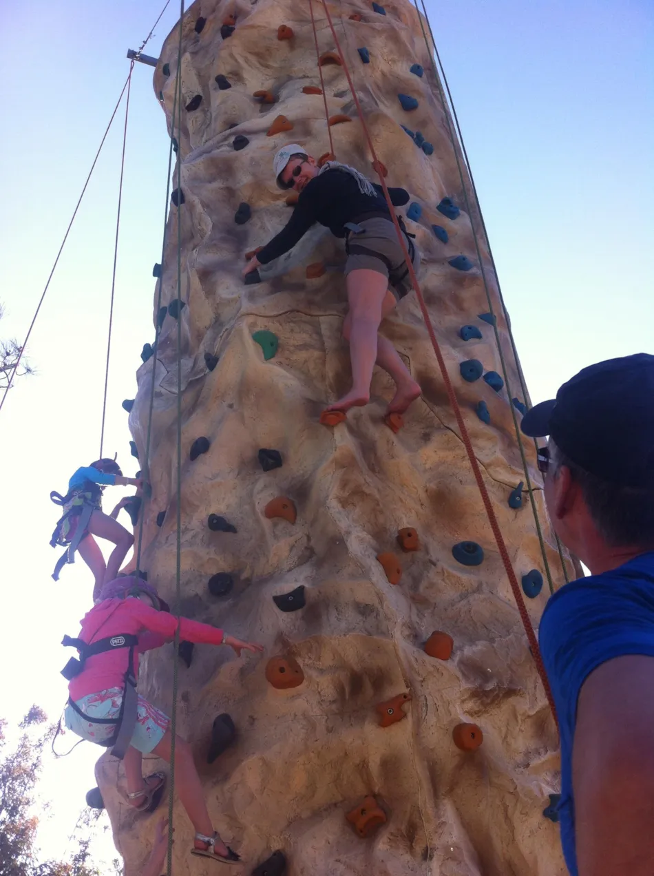 Camping La Tour de France***