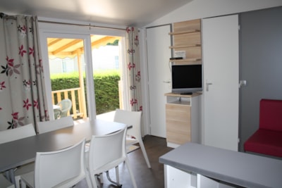3-bedroom mobile home / COMFORT (AIR CONDITIONING + PERGOLA + PLANCHA + TV)