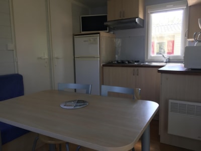 Mobilhome 2 rooms  ECO (Plancha + TV)