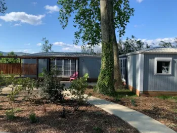 Mietunterkunft - Mobil Home Tribu +  (Clim + Plancha + Tv) - Camping La Tour de France***