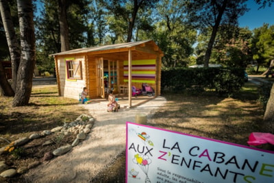 Camping La Tour de France***