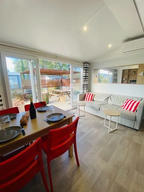 Mobil Home Tribu  +   (Clim + Plancha + Tv)