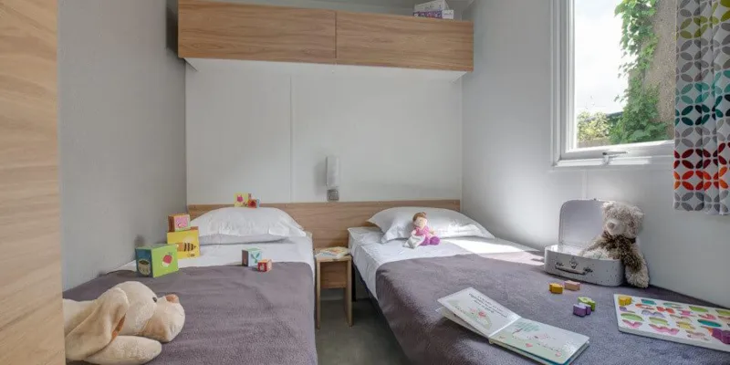 C- Mobil-Home Caraïbes - 2 Chambres