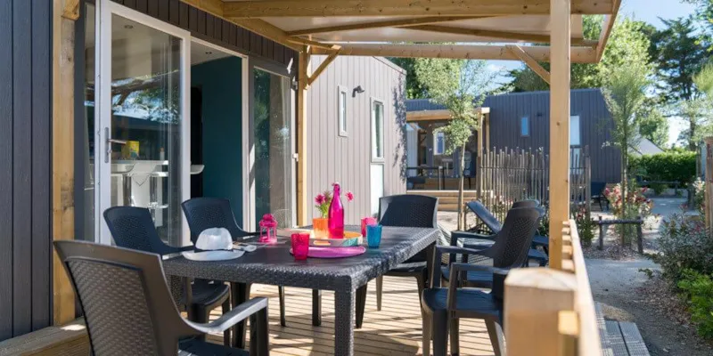 C- Mobil-Home Méditerranée Climatisé - 3 Chambres