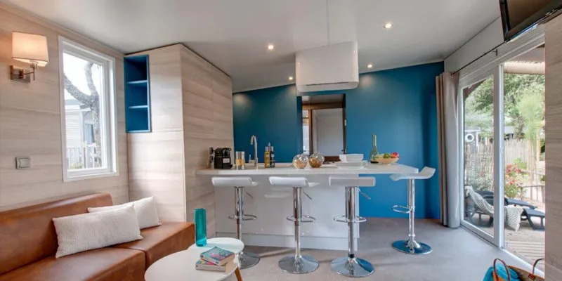 C- Mobil-Home Méditerranée Climatisé - 3 Chambres