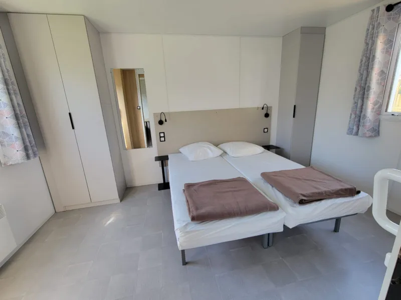 C- Mobil-Home Hélios Pmr (2 Chambres) - Adapté Pour Personnes À Mobilité Réduite