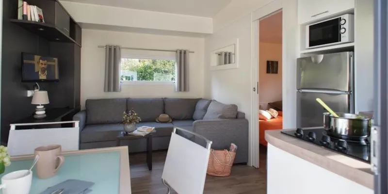 C- Mobil-Home Méditerranée Climatisé - 2 Chambres