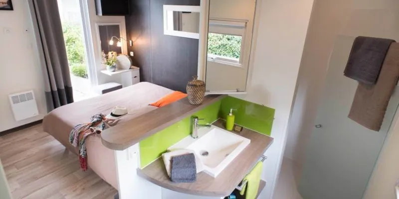 C- Mobil-Home Méditerranée Climatisé - 2 Chambres