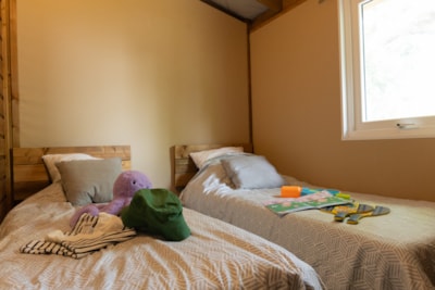 VIP 2-bedroom Chalet Lodge — 6