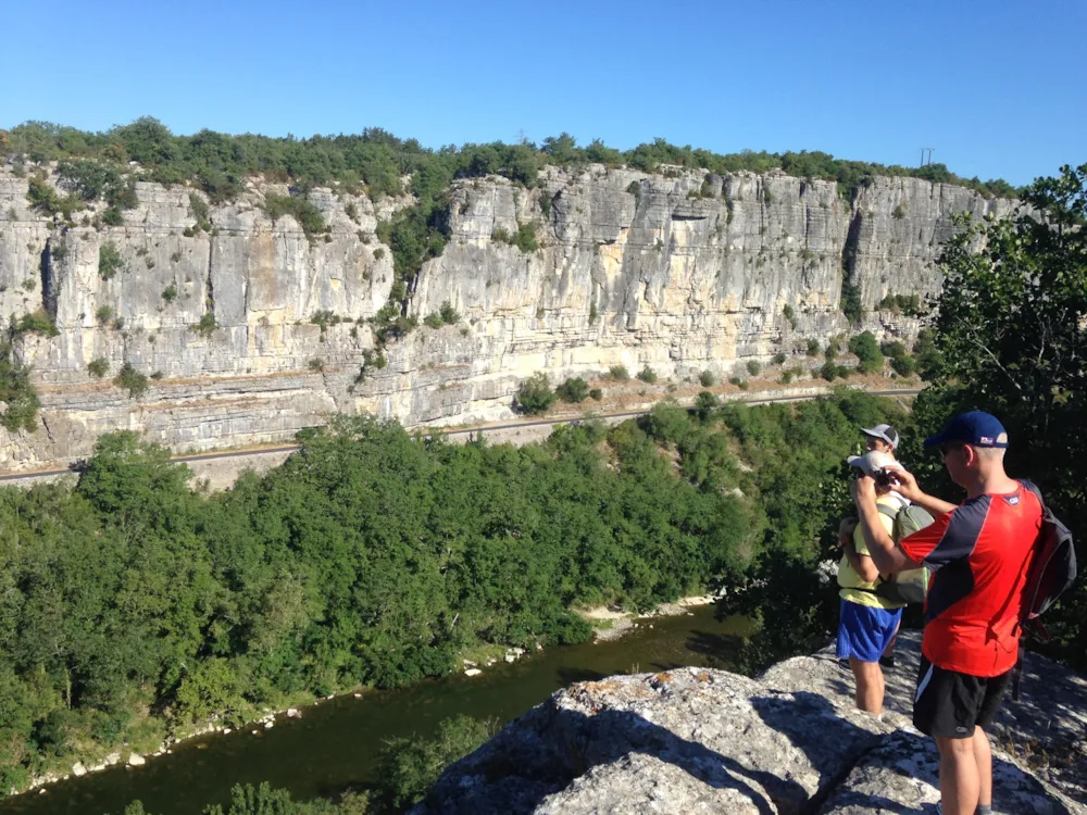 Camping Le Petit Bois Sites et Paysages