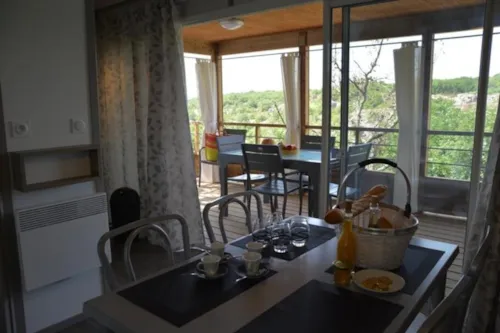 Location - Chalet Premium Les Suites Des Gorges 2Ch - Clim + Tv + Lv + Spa + (Sh) - image n°6 - Camping Le Petit Bois Sites et Paysages