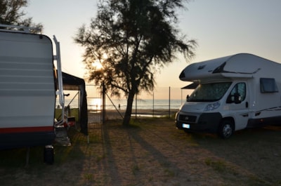 Gold Pitch 65MQ, in size Motorhomes, caravans,  current 6A (1200 watt) — 1