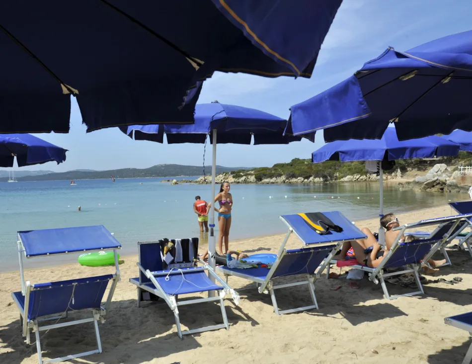 Isola dei Gabbiani - Land of water