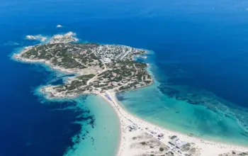 Isola dei Gabbiani - Land of water - Ucamping