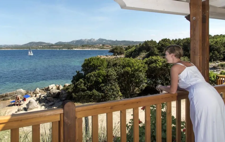 Isola dei Gabbiani - Land of water