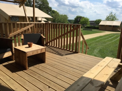 Lodge with sheltered terrace + private facilities 6 pers.