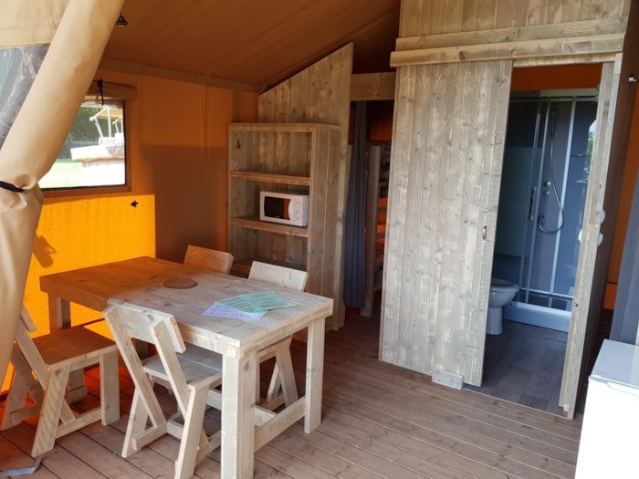 Lodge Toilée Avec Terrasse Couverte - Avec Sanitaires 4 Pers.