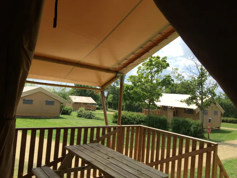 Lodge Toilée Avec Terrasse Couverte - Avec Sanitaires 4 Pers.