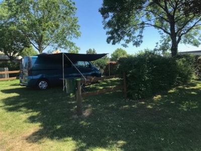 Car + tent or caravan + electricity