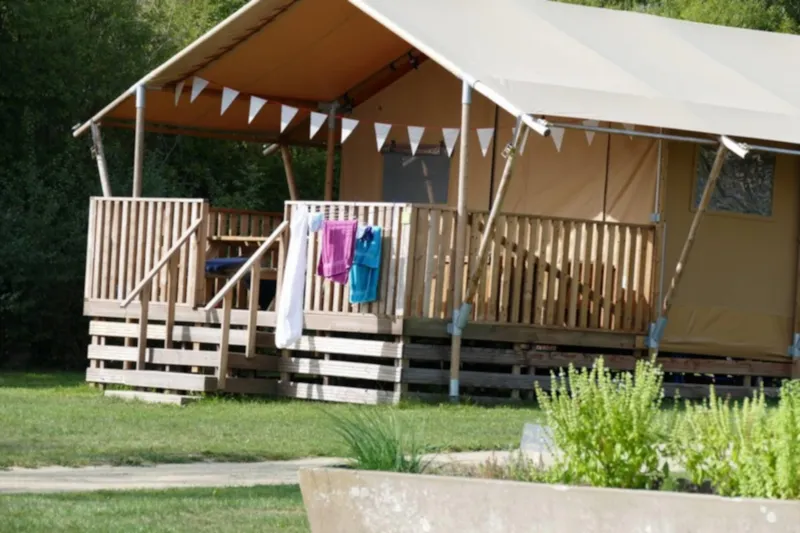 Lodge Toilée Avec Terrasse Couverte - Avec Sanitaires 5 Pers.