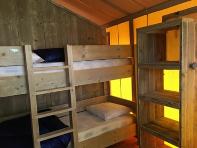 Lodge with sheltered terrace + private facilities 6 pers.