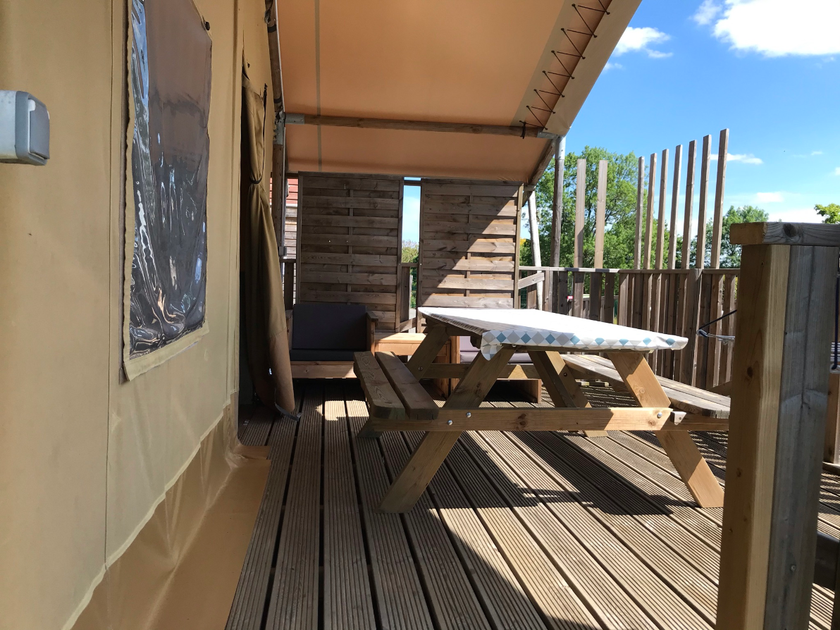 Lodge terraza de madera - Acceso para personas con movilidad reducida