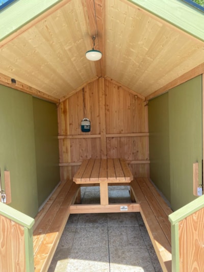 Fernweh Hut - shared toilets