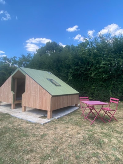 Fernweh Hut - shared toilets