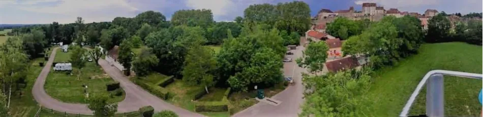 Camping Onlycamp Pesmes La Colombière