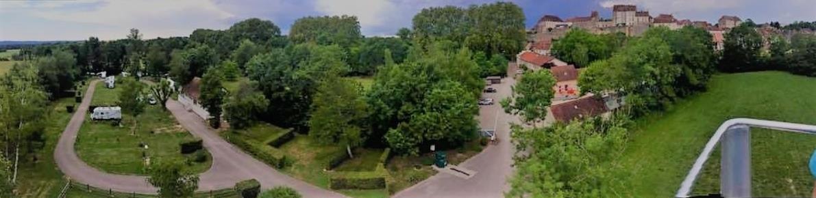 Camping Onlycamp Pesmes La Colombière — Foto 6