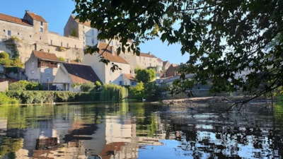 Camping Onlycamp Pesmes La Colombière
