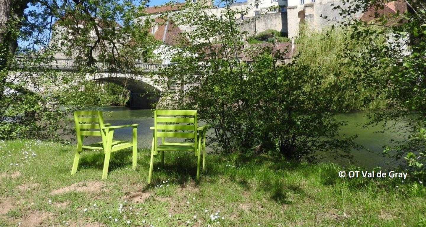 Camping Onlycamp Pesmes La Colombière — Foto 5