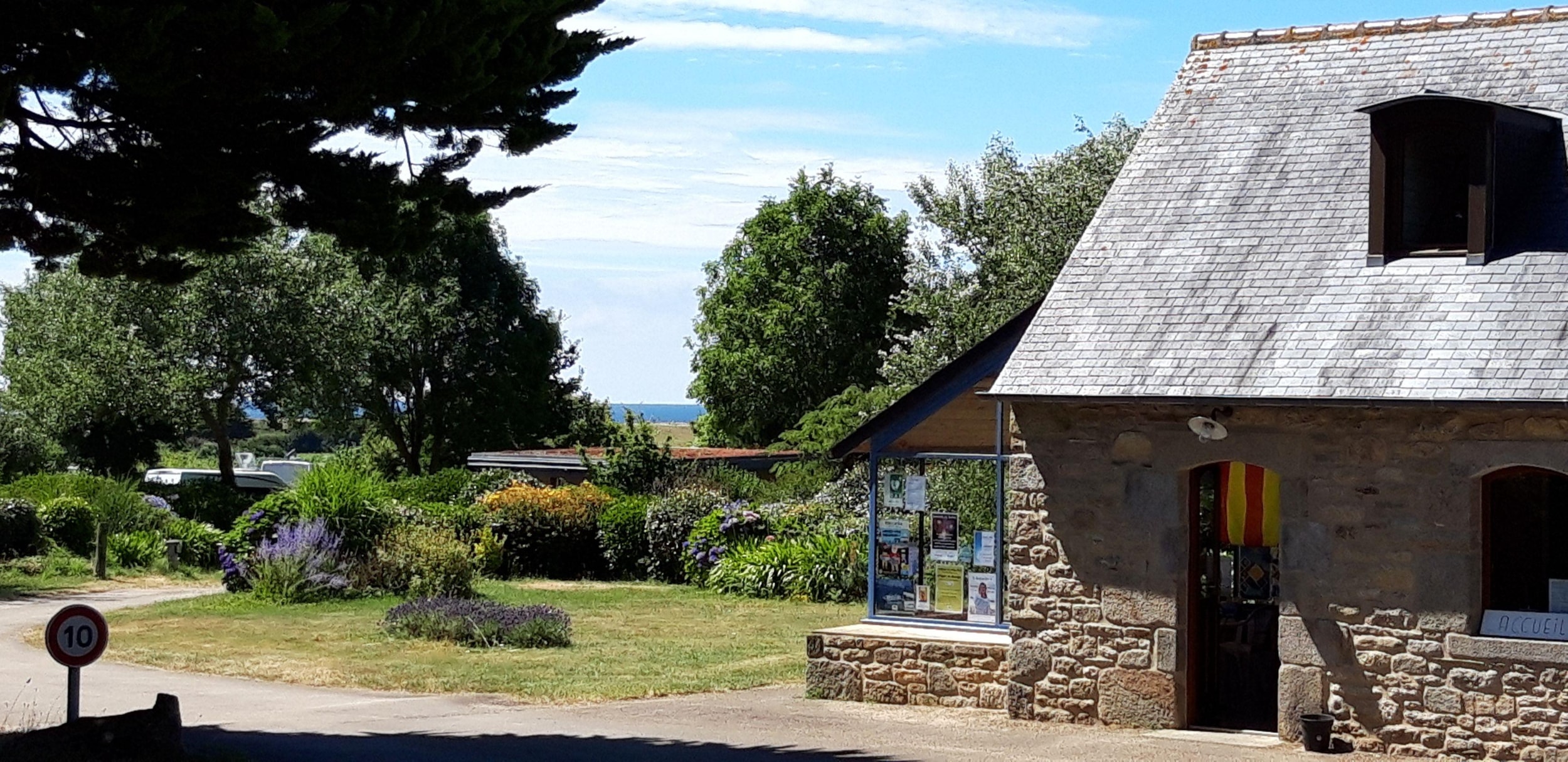 Camping Les Vergers de Squividan — Foto 2