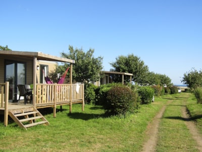COTTAGE TITOUAN / 2 bedrooms - bed linen included for stays over 6 nights — 2