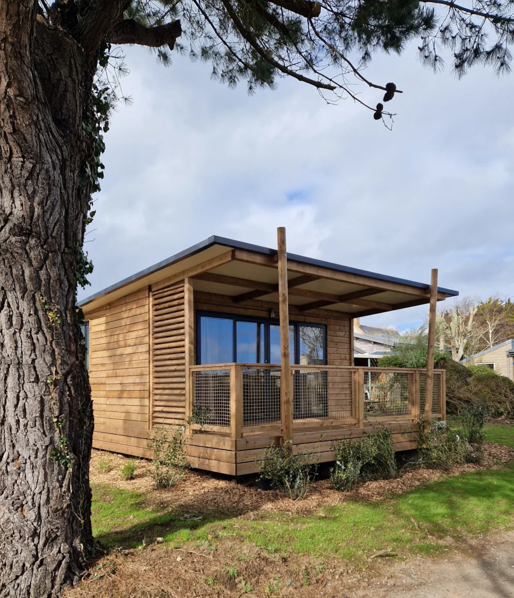 Mietunterkunft - Hütte Victoria / 1 Zimmer - Kostenlose Bettwäsche Bei Einem Aufenthalt Von 7 Oder Mehr Nächten - Camping Les Vergers de Squividan