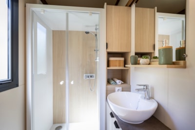 New - Chalet HEOL / 2 bedrooms - bed linen included for stays over 6 nights — 5