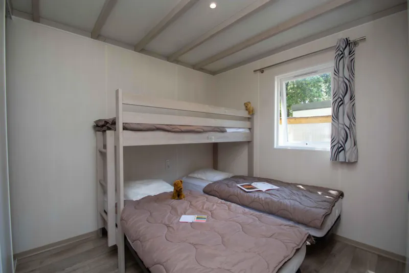 Chalet "Modern"       Proche De La Vie Du Camping