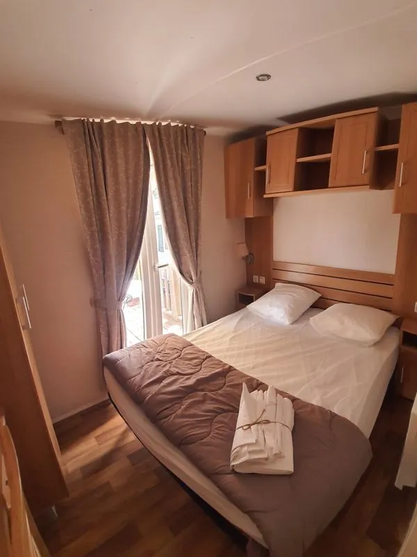 Mobil-Home "Famille Xxl"  3 Chambres Spacieux Au Calme