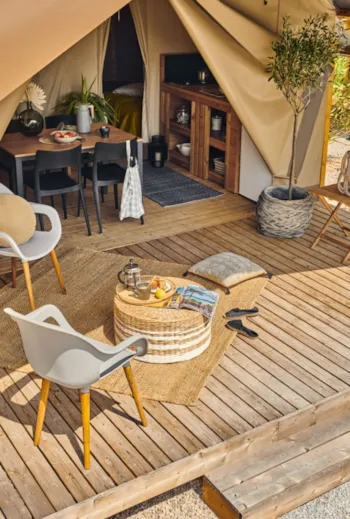 Huuraccommodatie(s) - Eco-Lodge "Le Safari"        La Tête Dans La Nature En Famille - Domaine de la Cigalière