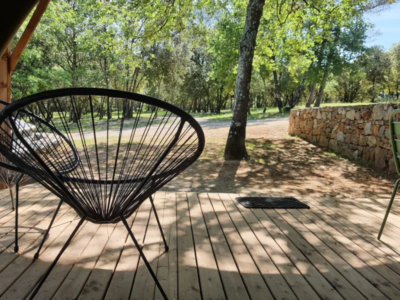 Eco-Lodge "Le Safari"        La Tête Dans La Nature En Famille