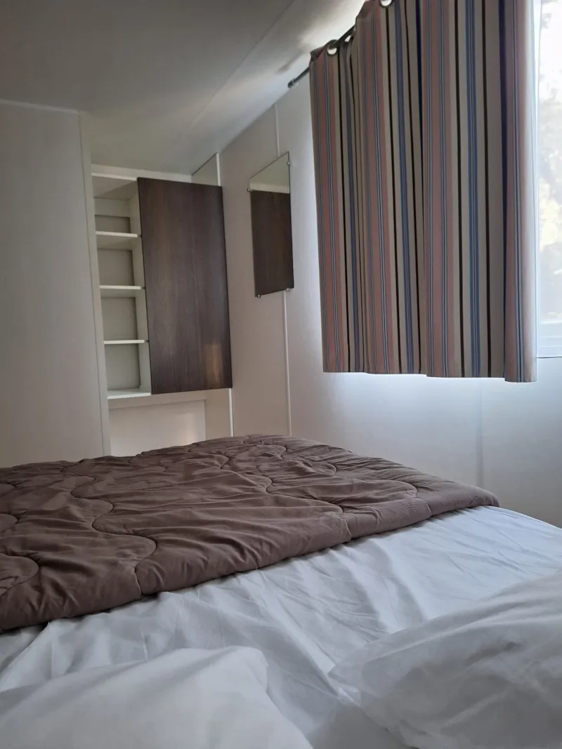 Mobil-Home "Confort"       Proche De La Vie Du Camping