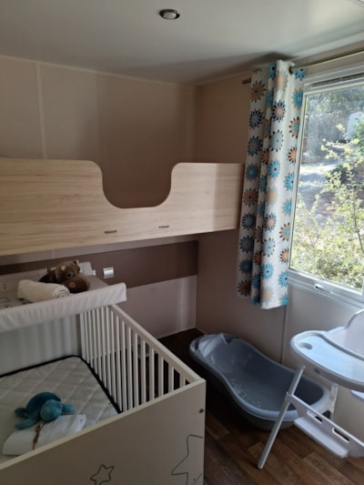 Mobile home Family (3 bedrooms including one for babies)