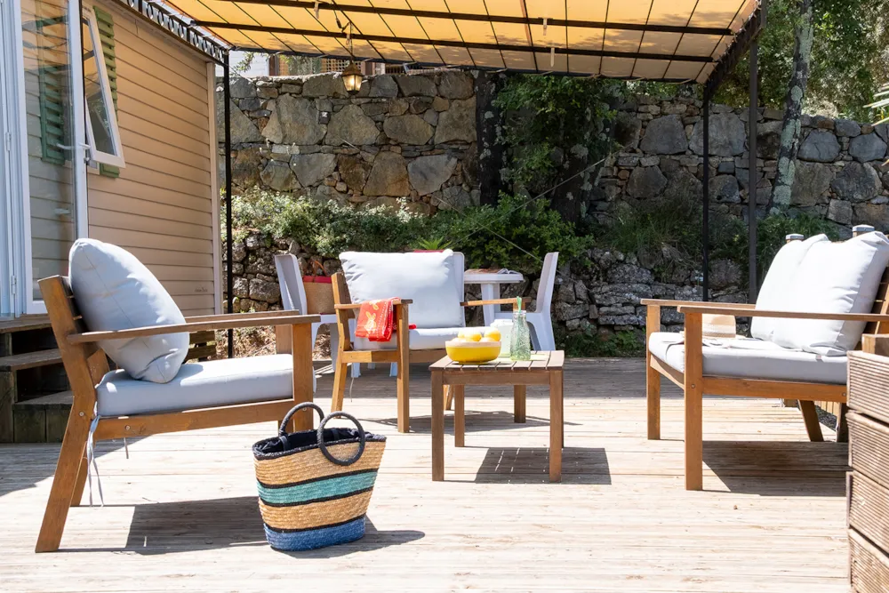 Location - Gîte'home Nature       Au Calme & La Nature Plein Les Yeux - Domaine de la Cigalière