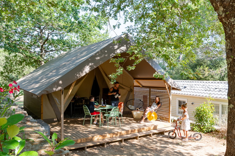 ECO-LODGE "le Safari"