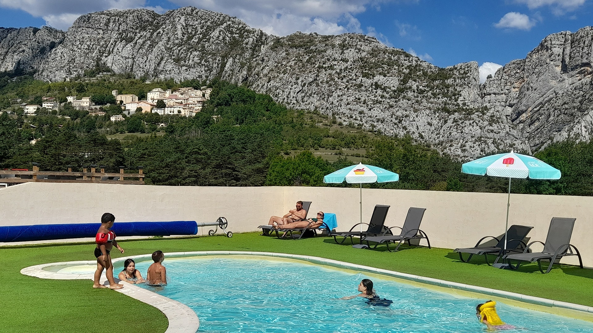 Camping Tikayan La Pinatelle — Foto 9