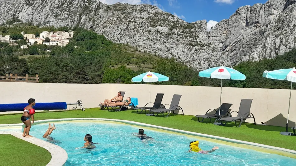 Camping Tikayan La Pinatelle