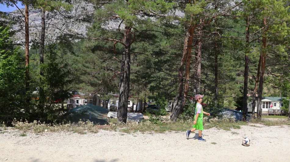 Camping Tikayan La Pinatelle