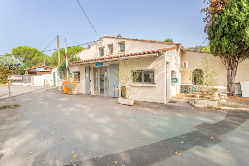 Camping Paradis Domaine de Gaujac