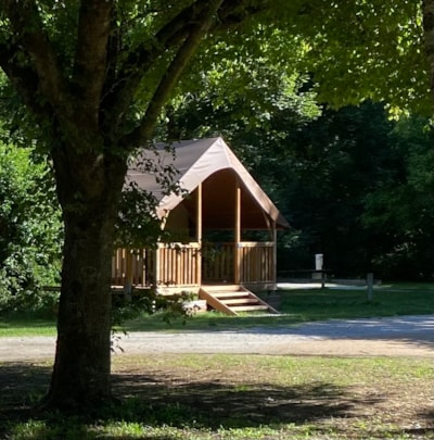 Camping Au Bon Endroit